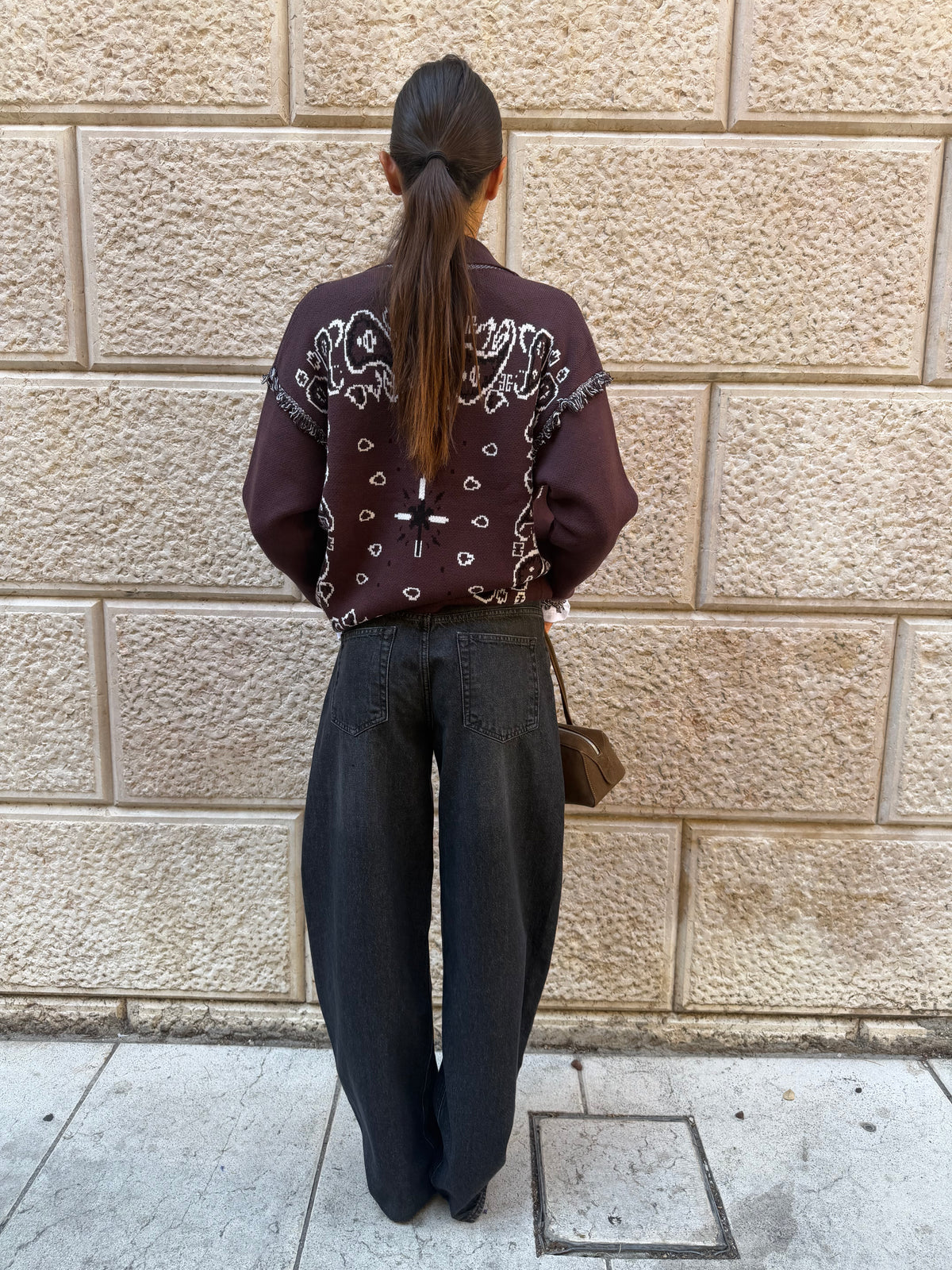 Cardigan bandana